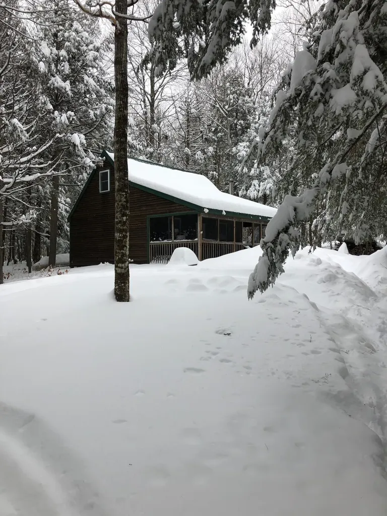 16 Beach View Road Dover-foxcroft ME 04426