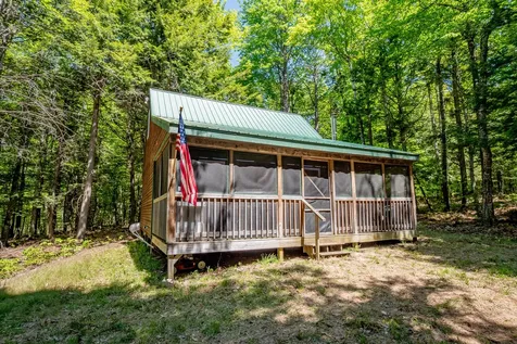 16 Beach View Road Dover-foxcroft ME 04426