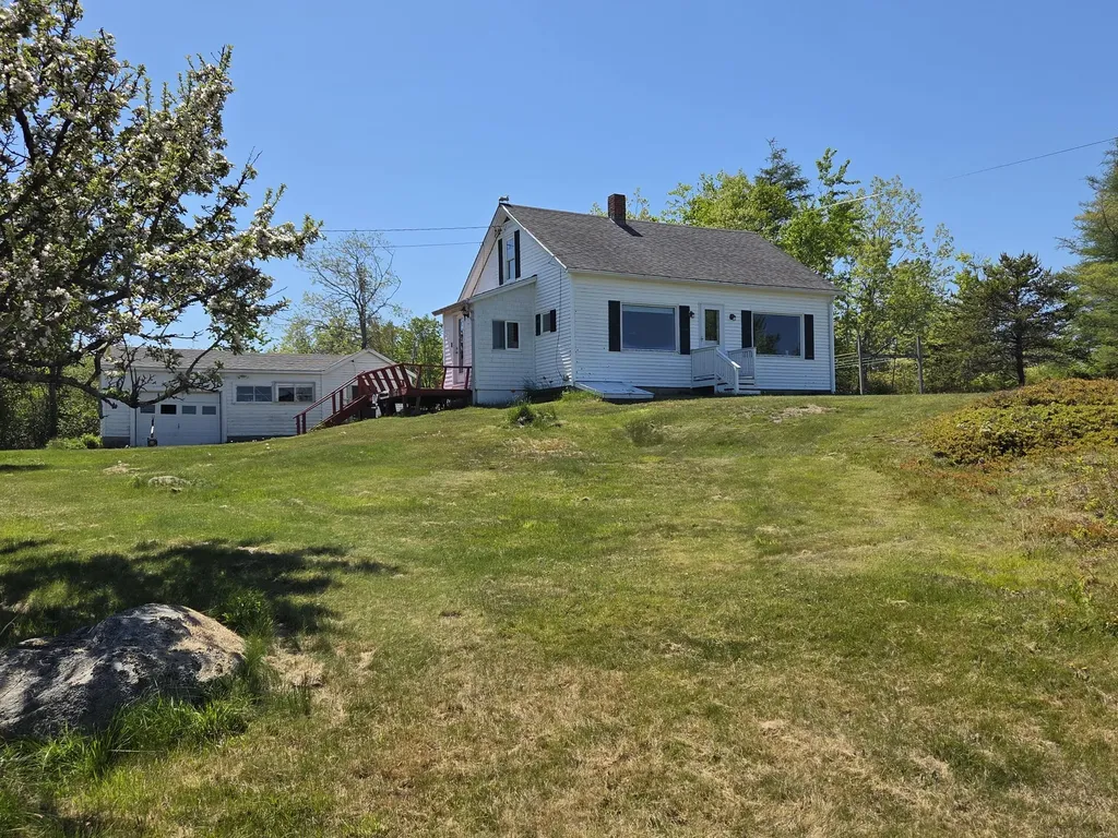 17 Cranberry Point Road Gouldsboro ME 04607