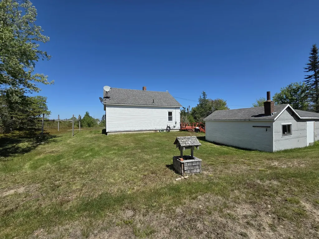 17 Cranberry Point Road Gouldsboro ME 04607