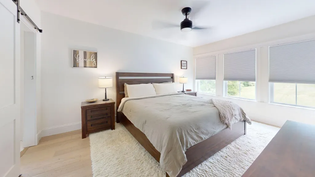 20 Emerald Drive Hampden ME 04444