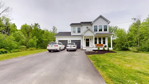 20 Emerald Drive Hampden ME 04444