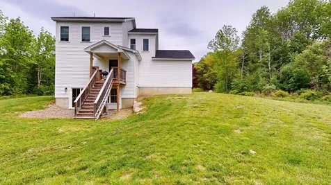 20 Emerald Drive Hampden ME 04444