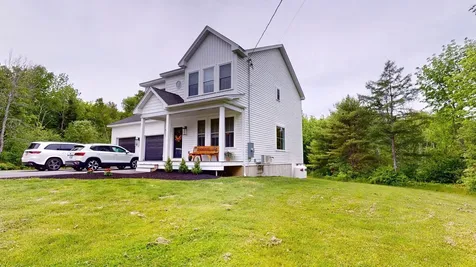 20 Emerald Drive Hampden ME 04444