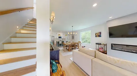 20 Emerald Drive Hampden ME 04444