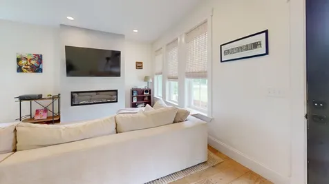 20 Emerald Drive Hampden ME 04444
