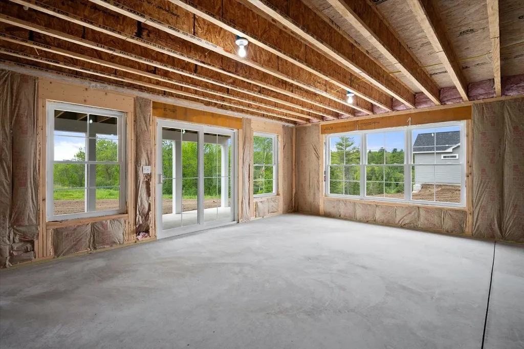 19 Galway Drive Veazie ME 04401