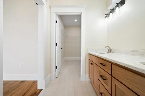 19 Galway Drive Veazie ME 04401