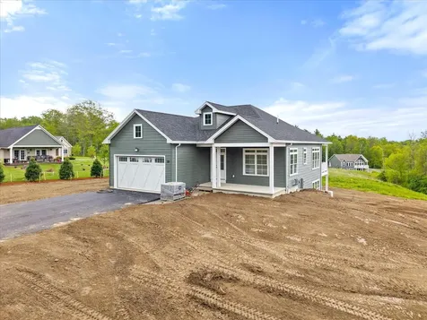 19 Galway Drive Veazie ME 04401