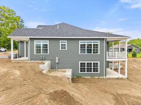 19 Galway Drive Veazie ME 04401