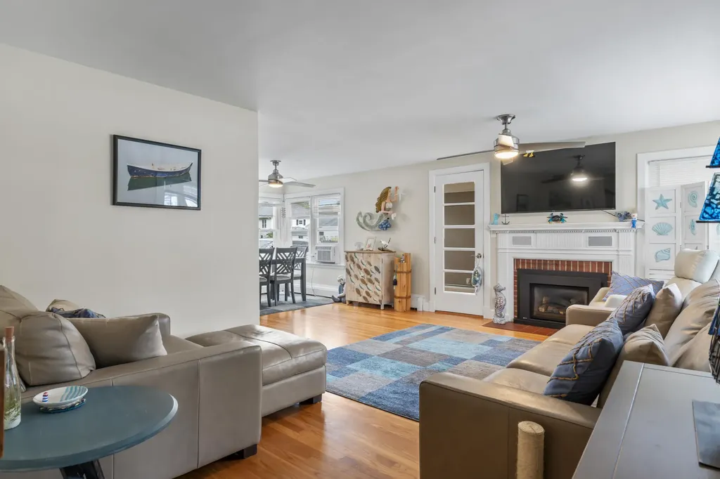 180 Graham Street Biddeford ME 04005
