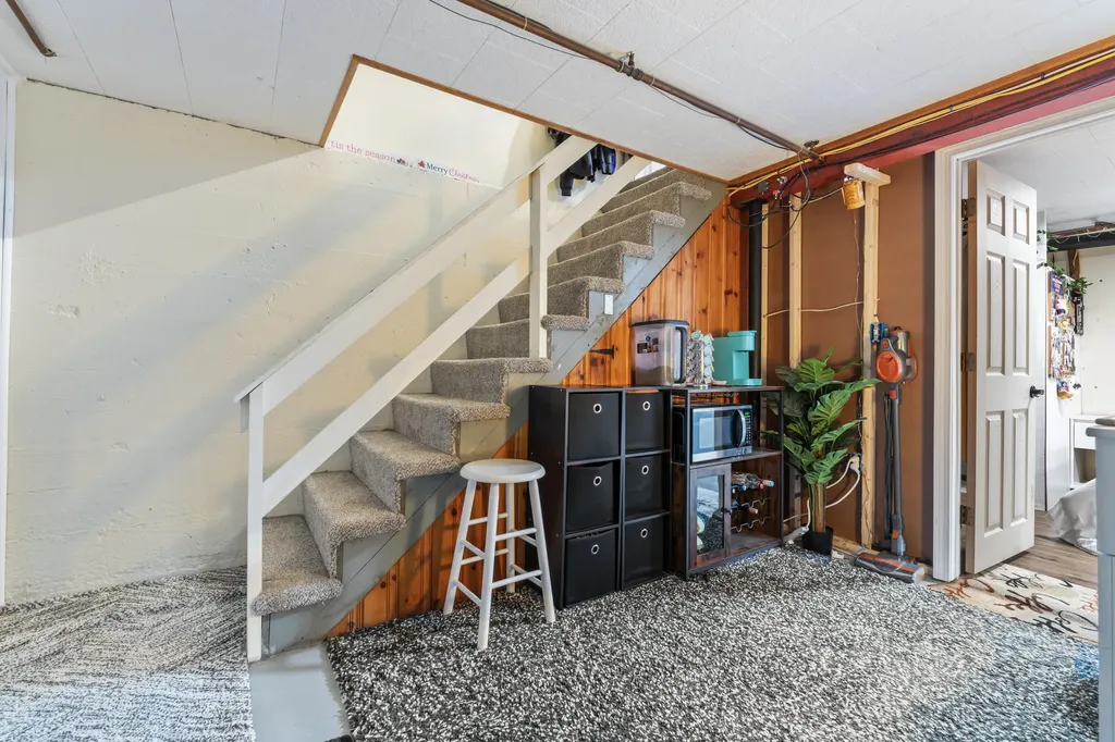 180 Graham Street Biddeford ME 04005