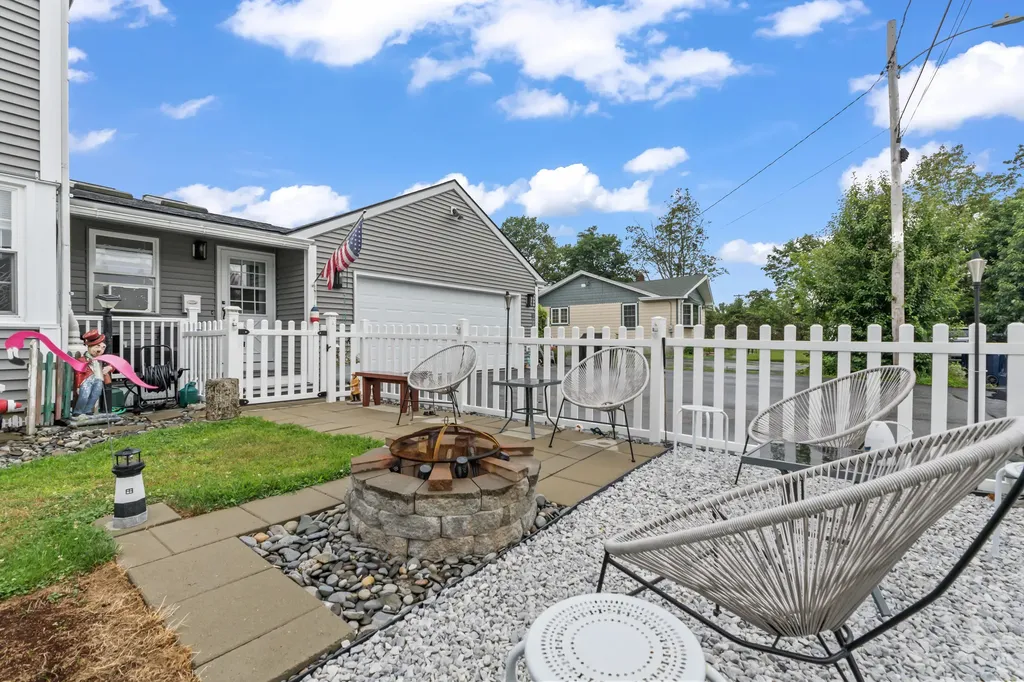 180 Graham Street Biddeford ME 04005