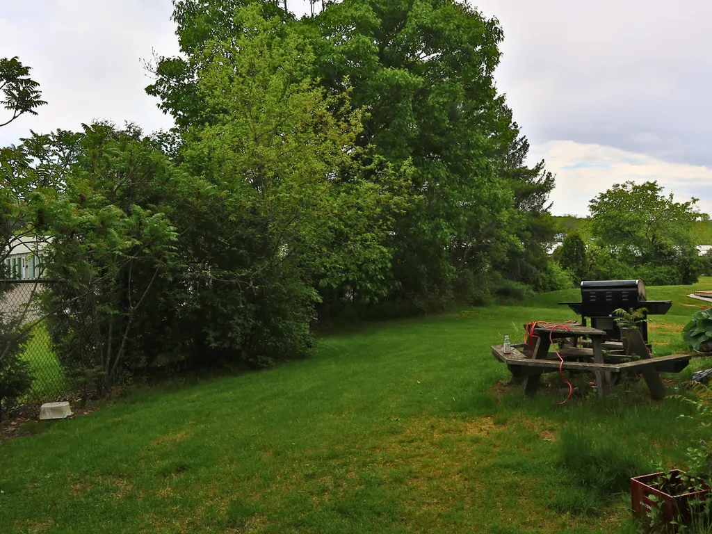 1233 Turner Street Auburn ME 04210