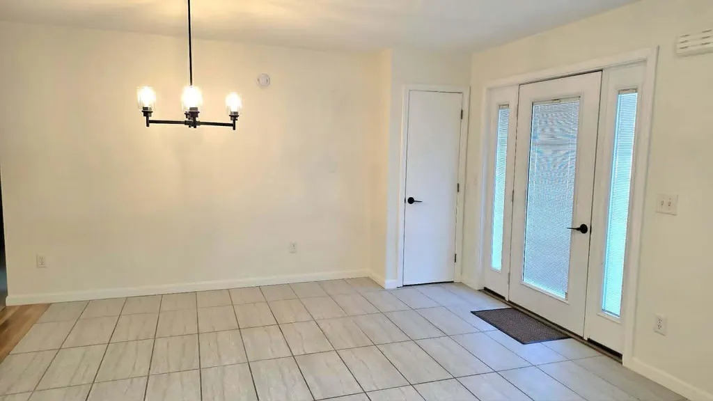 6 Nickerson Road Windsor ME 04363