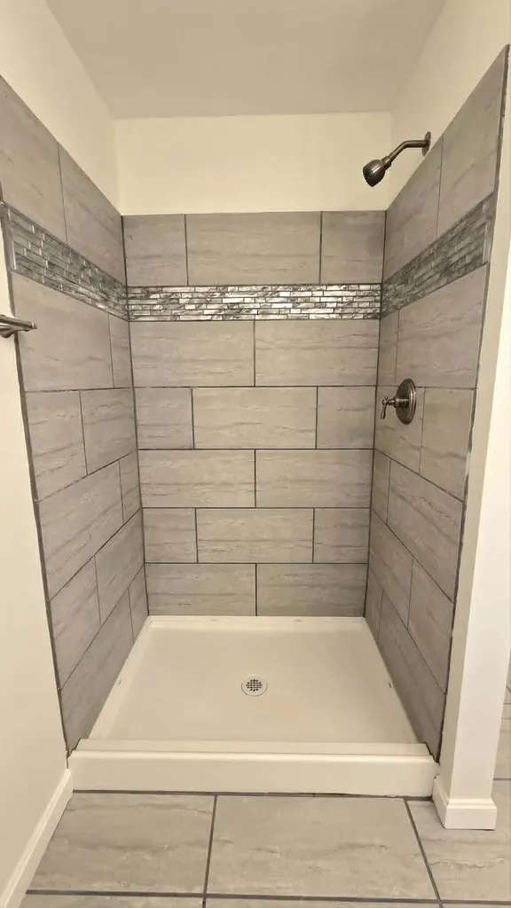 6 Nickerson Road Windsor ME 04363