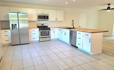 6 Nickerson Road Windsor ME 04363