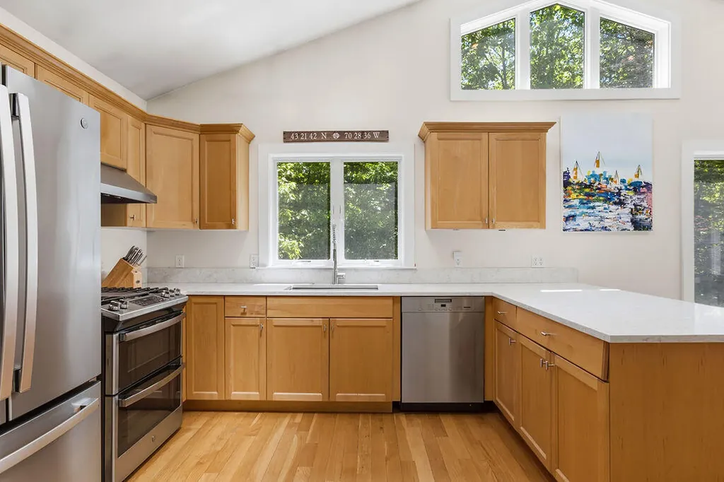91 Oak Ridge Road Kennebunkport ME 04046