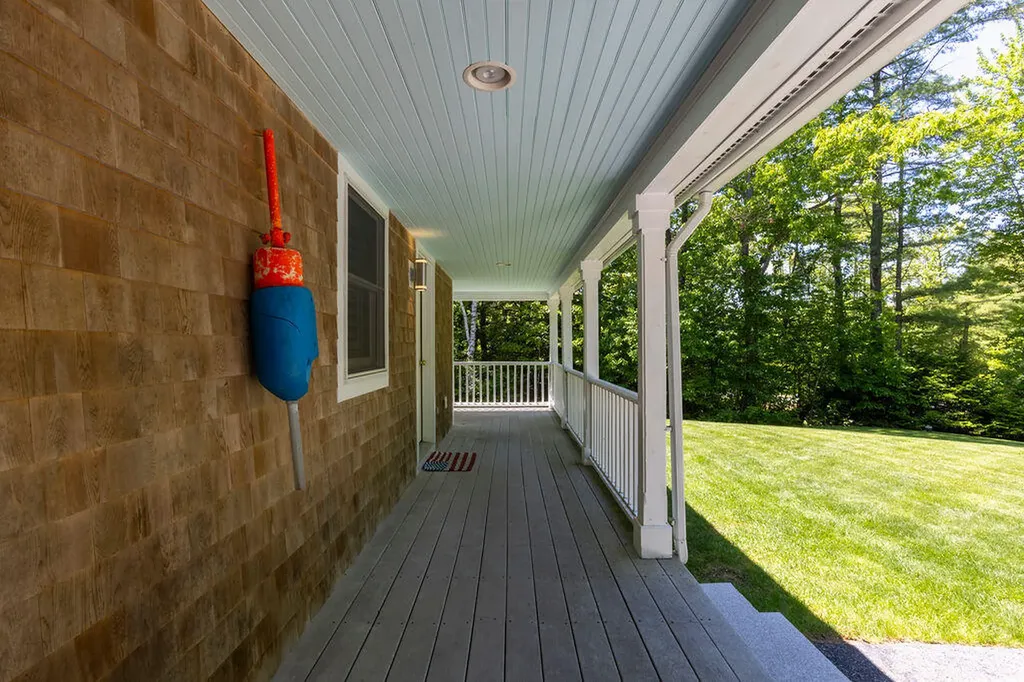 91 Oak Ridge Road Kennebunkport ME 04046