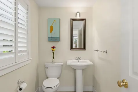 91 Oak Ridge Road Kennebunkport ME 04046