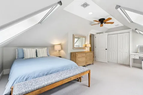 18 Paddock Way Falmouth ME 04105