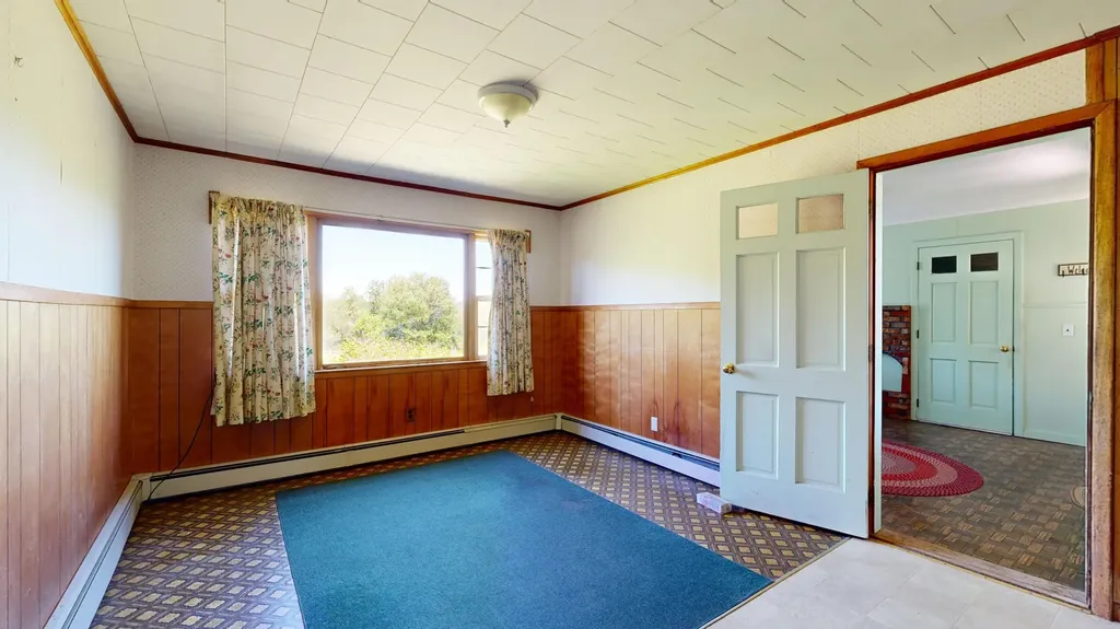 642 River Road Greene ME 04236