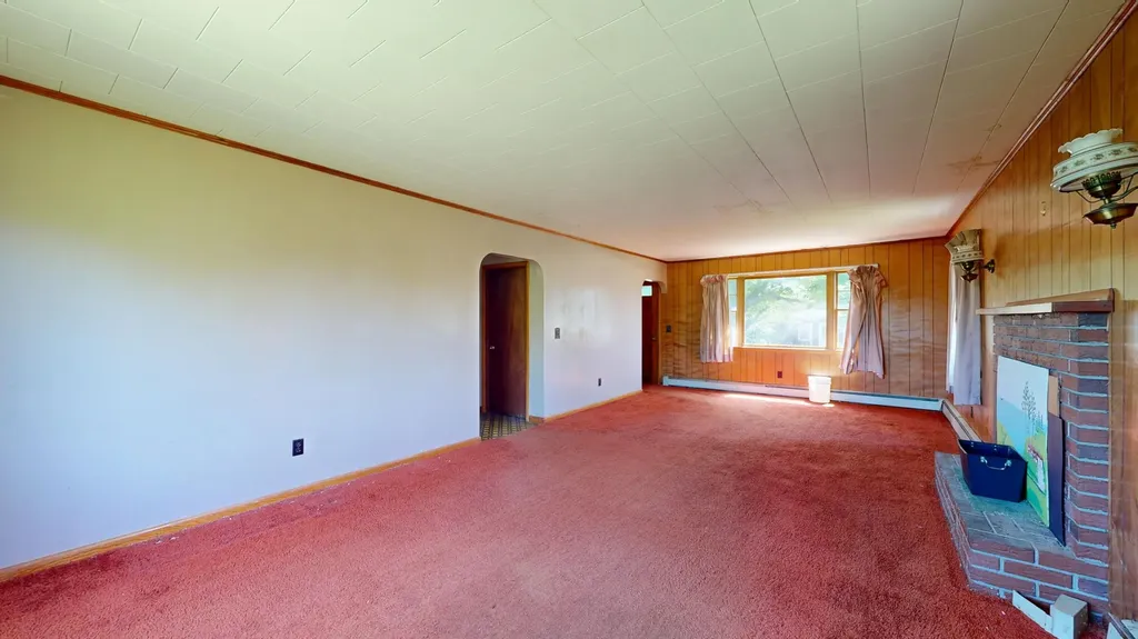 642 River Road Greene ME 04236