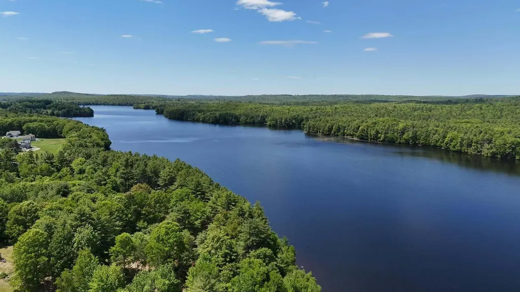 642 River Road Greene ME 04236