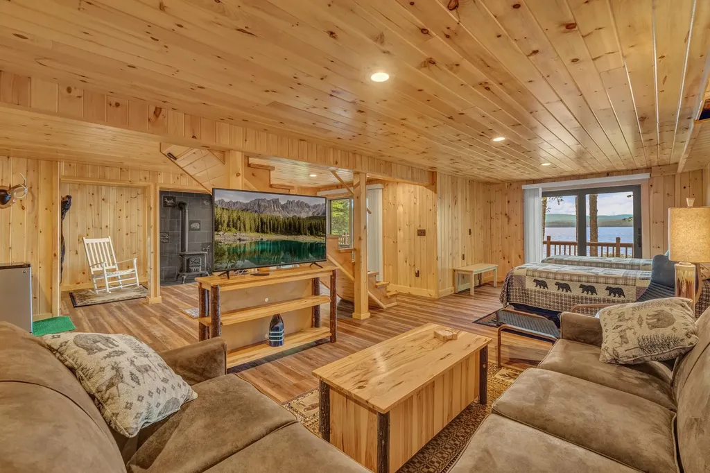 266 S Cove Road Willimantic ME 04443
