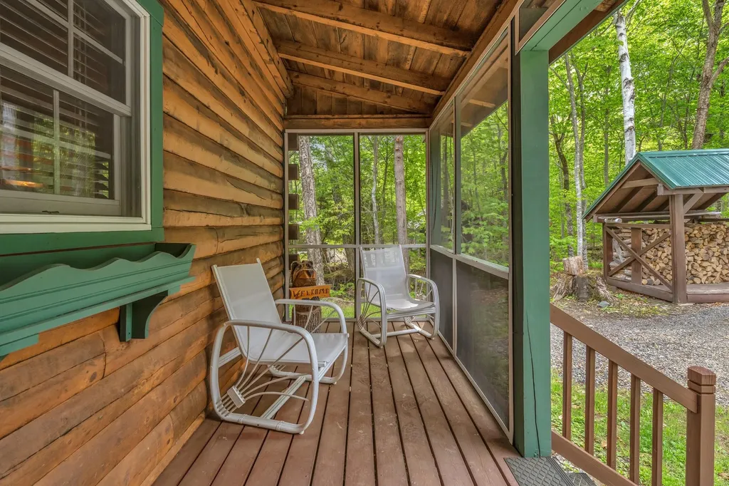 266 S Cove Road Willimantic ME 04443