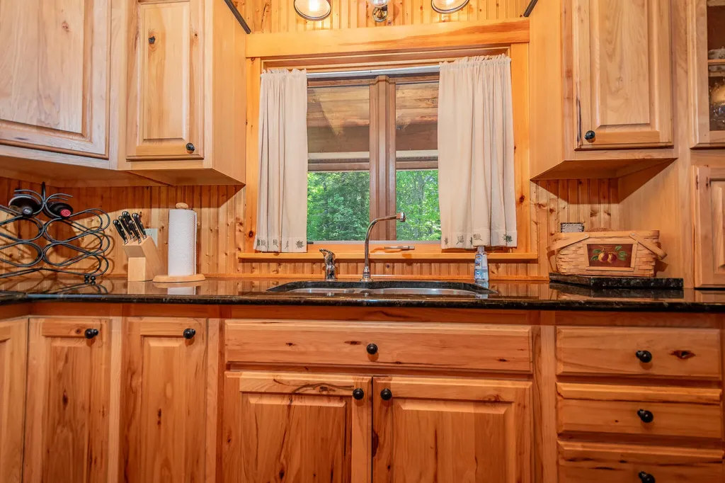 131 Gales Road Abbot ME 04406