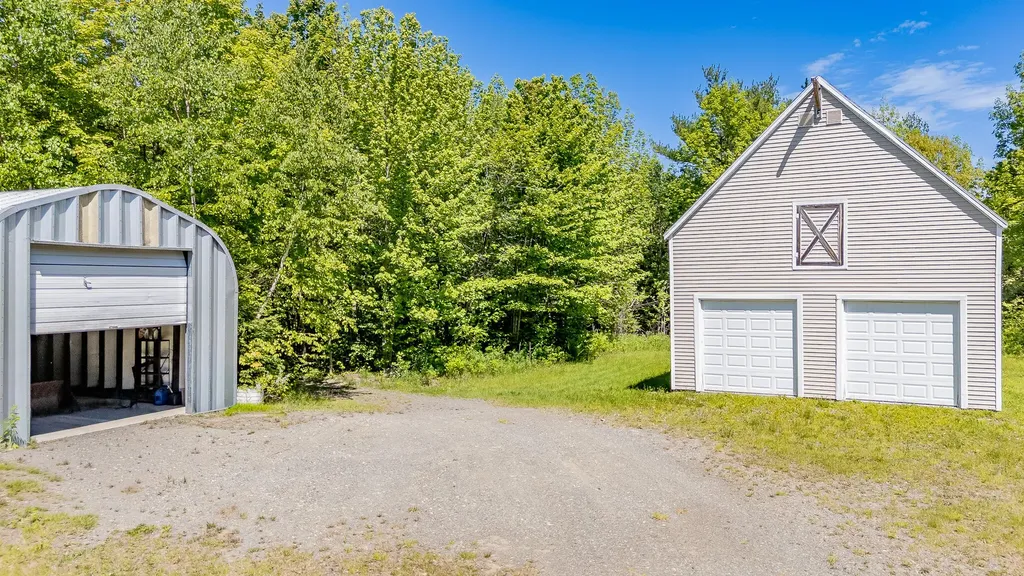 131 Gales Road Abbot ME 04406