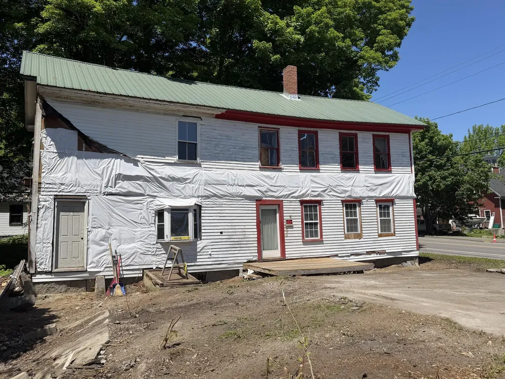 245 E Main Street Dover-foxcroft ME 04426