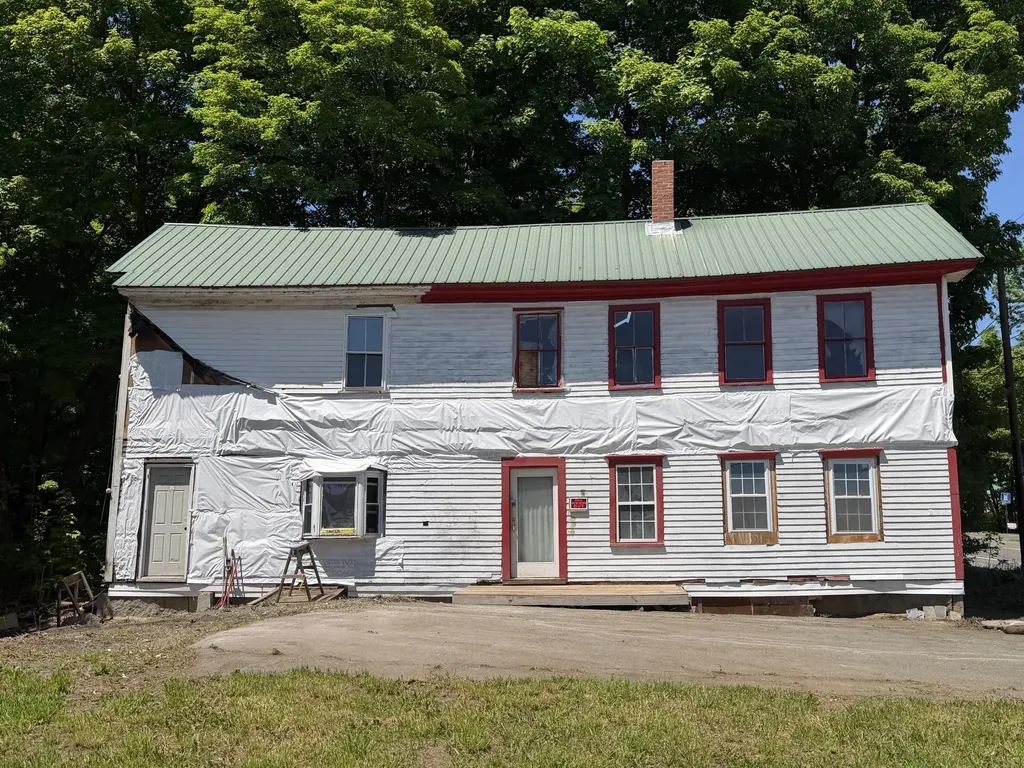 245 E Main Street Dover-foxcroft ME 04426