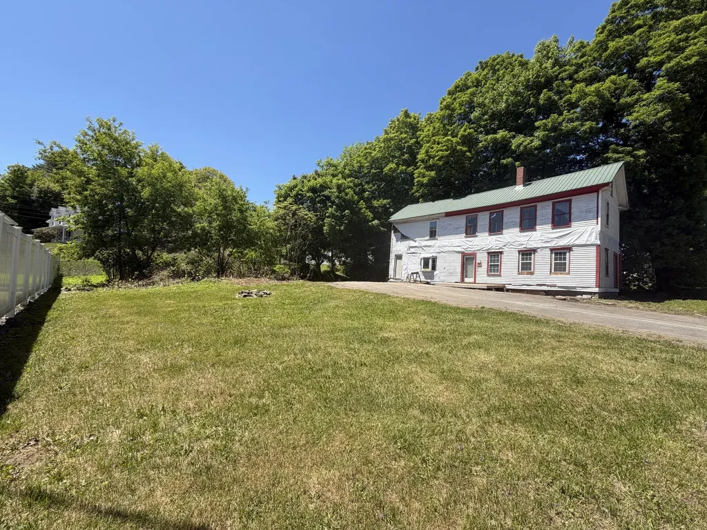 245 E Main Street Dover-foxcroft ME 04426