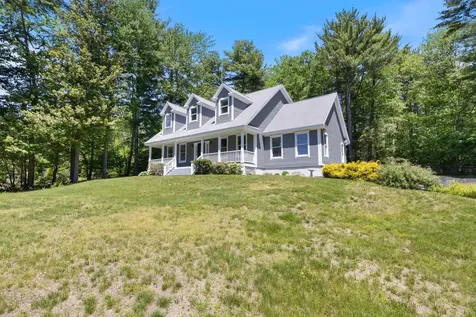 2 Earline Circle York ME 03909