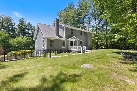 2 Earline Circle York ME 03909