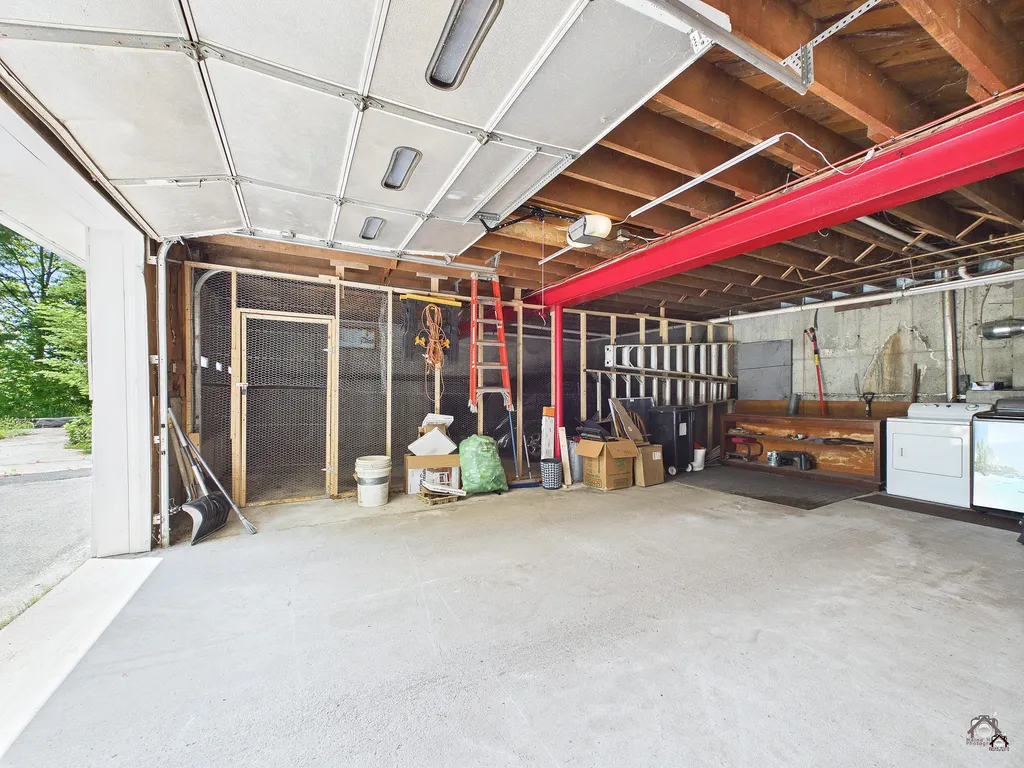 3 Janabye Lane Hallowell ME 04347