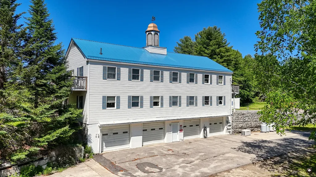 3 Janabye Lane Hallowell ME 04347