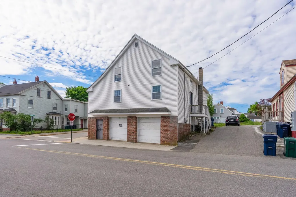 20 Green Street Biddeford ME 04005