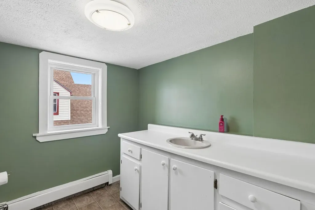20 Green Street Biddeford ME 04005