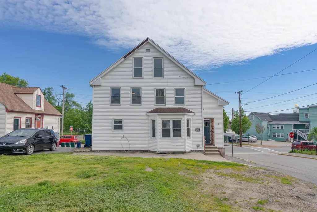 20 Green Street Biddeford ME 04005