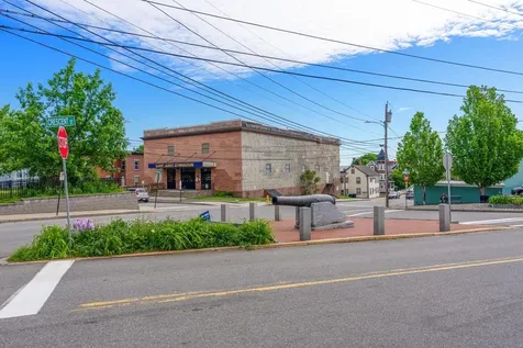 20 Green Street Biddeford ME 04005
