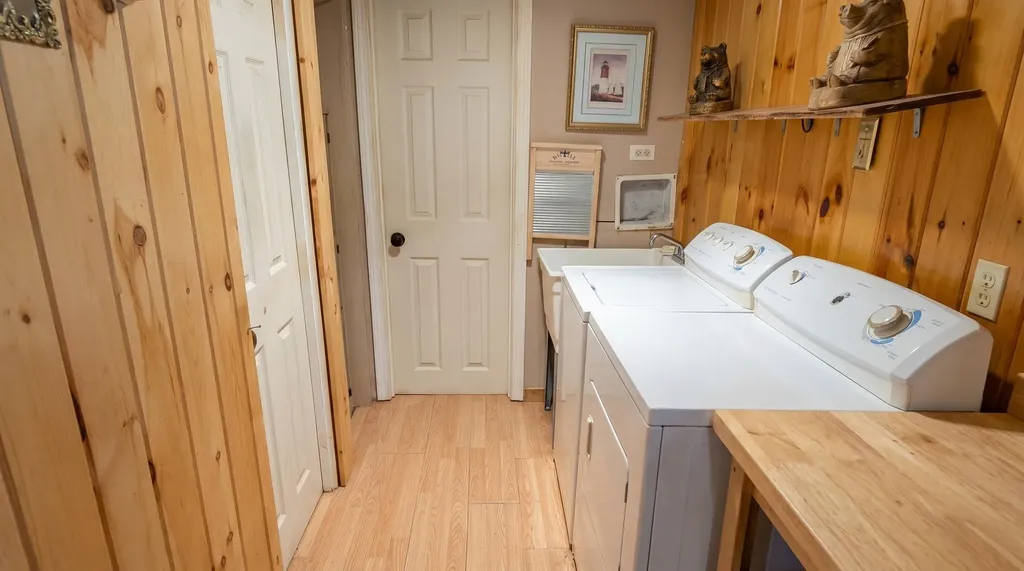 153 Collins Road Chelsea ME 04330
