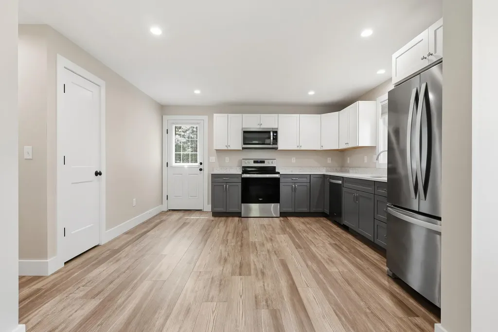 102 Shadagee Road Saco ME 04072