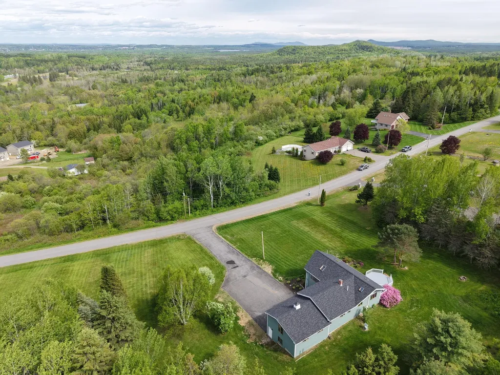 23 Braley Heights Mapleton ME 04757