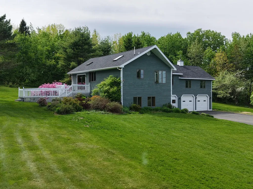 23 Braley Heights Mapleton ME 04757