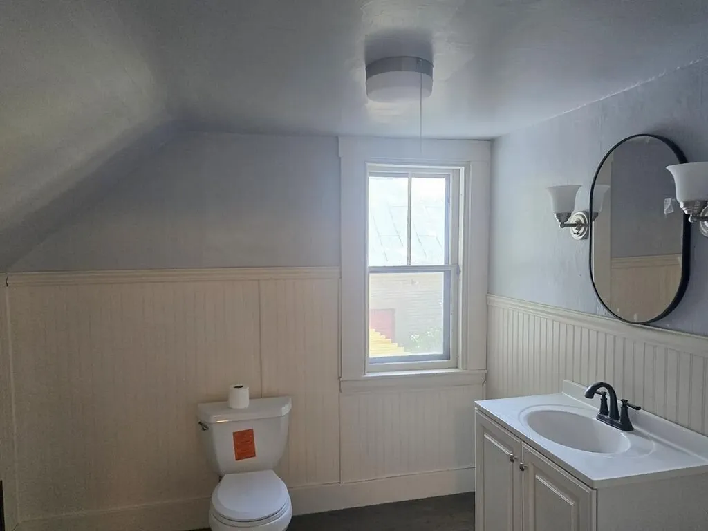 18 Meadow Street Bingham ME 04920