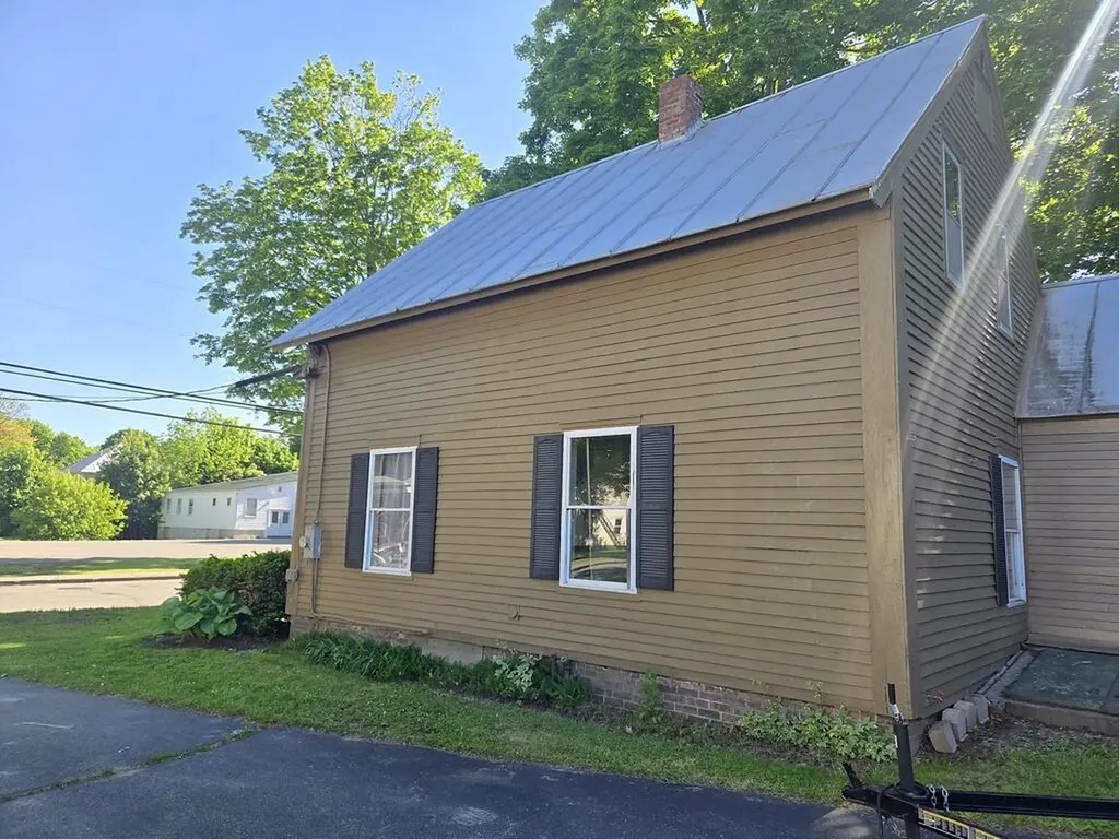 18 Meadow Street Bingham ME 04920