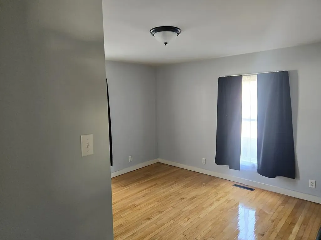 18 Meadow Street Bingham ME 04920
